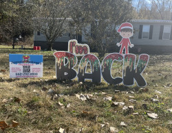 Yard Card Signs Elf I'm Back